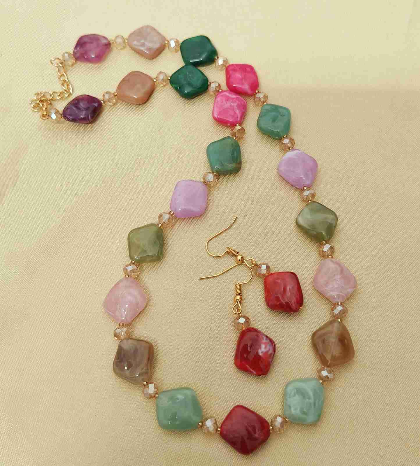Western Stone Necklace With Earrings